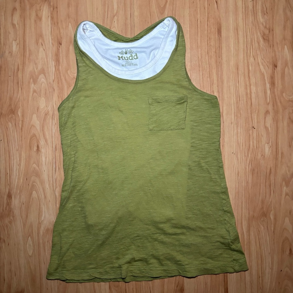 Women’s Mudd Green and white layered tank top size small